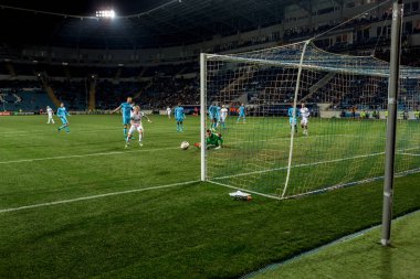 Odessa, Ukrayna - 3 Kasım 2016: Uefa Avrupa Ligi. FC Zarya (Lugansk) Feyenoord (Rotterdam) Hollanda kabul eder. Yoğun duygusal futbol maçı maçın anahtar parçaları. 1:1