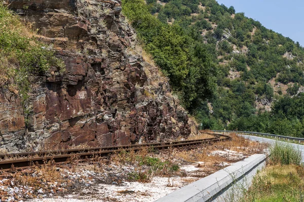 Pistas Carretera Las Viejas Traviesas Madera Desgastada Requieren Reparación Urgente — Foto de Stock