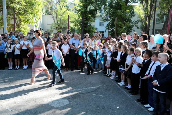 Odessa Ukraine September 2016 Grundschulkinder Und Lehrer Klassenzimmer Das Studium — Stockfoto