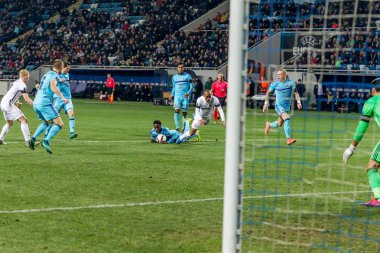 Odessa, Ukrayna - 3 Kasım 2016: Uefa Avrupa Ligi. FC Zarya (Lugansk) Feyenoord (Rotterdam) Hollanda kabul eder. Yoğun duygusal futbol maçı maçın anahtar parçaları. 1:1