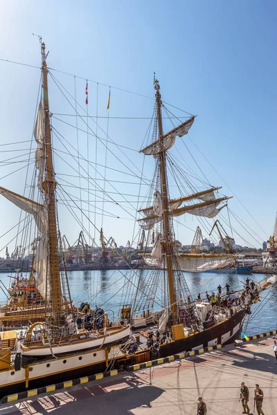 Odessa Ucrânia Agosto 2016 Educação Barquentine Marinha Italiana Palinuro Atracado — Fotografia de Stock