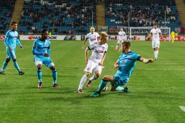 Odessa, Ukrayna - 3 Kasım 2016: Uefa Avrupa Ligi. FC Zarya (Lugansk) Feyenoord (Rotterdam) Hollanda kabul eder. Yoğun duygusal futbol maçı maçın anahtar parçaları. 1:1