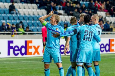 Odessa, Ukrayna - 3 Kasım 2016: Uefa Avrupa Ligi. FC Zarya (Lugansk) Feyenoord (Rotterdam) Hollanda kabul eder. Oyuncular Feyenoord bir tek gol keyif aldım. 1: 1