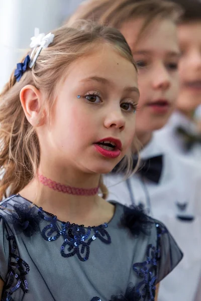 Odessa Ucraina Marzo 2017 Bambini Concerto Nella Scuola Primaria Spettacolo — Foto Stock