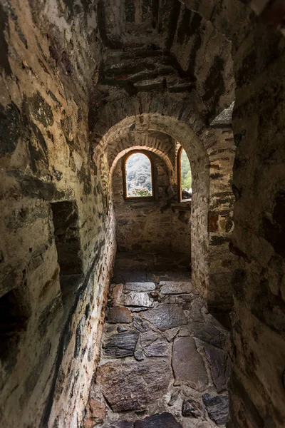 Una Stretta Scala Pietra Nella Torre Castello Medievale Antico Monastero — Foto Stock