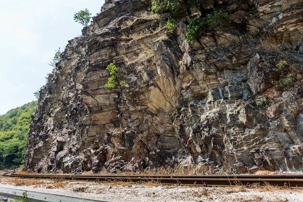 Ailroad Tracks Old Worn Wooden Sleepers Require Urgent Repair Narrow — Stock Photo, Image