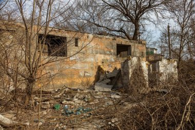 Üretim Binası bitki Çernobil'de terk edilmiş. Eski fabrika mahveder. Bi boka yaramaz, paslı metal ekipman fabrika bozuldu. Kıyamet tasarım, retro, stalker için öğe