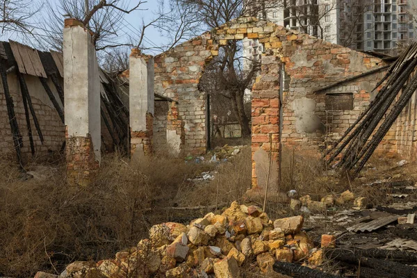 Gamla Övergivna Produktionsbyggnaden Växten Tjernobyl Ruiner Gamla Fabriken Skräp Rostig — Stockfoto