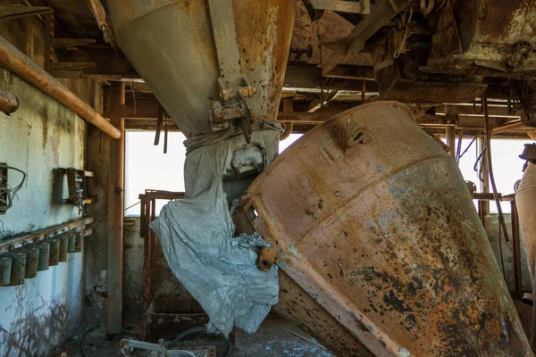 Gamla Övergivna Industriella Byggnaden Cementfabrik Chernobyl Ruinerna Gammal Fabrik Skräp — Stockfoto