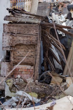 Üretim Binası bitki Çernobil'de terk edilmiş. Eski fabrika mahveder. Bi boka yaramaz, paslı metal ekipman fabrika bozuldu. Kıyamet tasarım, retro, stalker için öğe