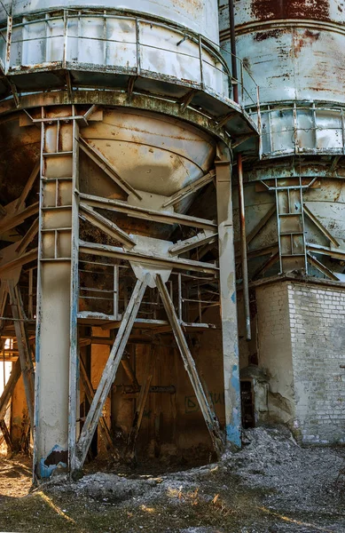 Antigo Edifício Industrial Abandonado Fábrica Cimento Chernobyl Ruínas Uma Antiga — Fotografia de Stock