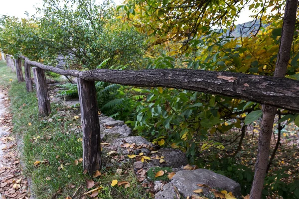 Landsbygdens Fattig Ukrainska Gammal Trä Staket Landsbygden Traditionella Gamla Planket — Stockfoto