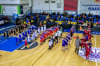 Odessa, Ukrayna - 23 Aralık 2018: genç çocuk basketbol oynamak, Çocuk spor yarışmalarında kutlama çocuk spor basketbol kulübü çocuk spor okul sırasında katılmak