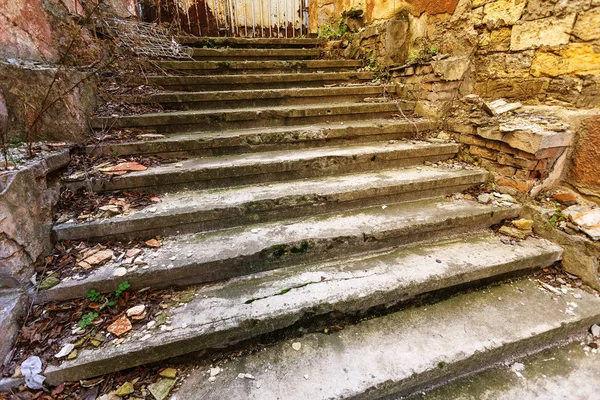 Old Open Outer Stone Staircase Stone Cement Steps Old Staircase — Stock Photo, Image