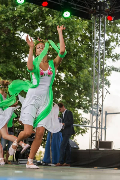 Odesa Ukraine July 2018 Children Perform Open Summer Theater Front — Stock Photo, Image