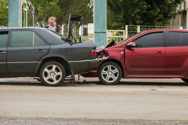 Odessa Ucrania Agosto 2017 Accidente Accidente Tráfico Calle Coches Dañados — Foto de Stock