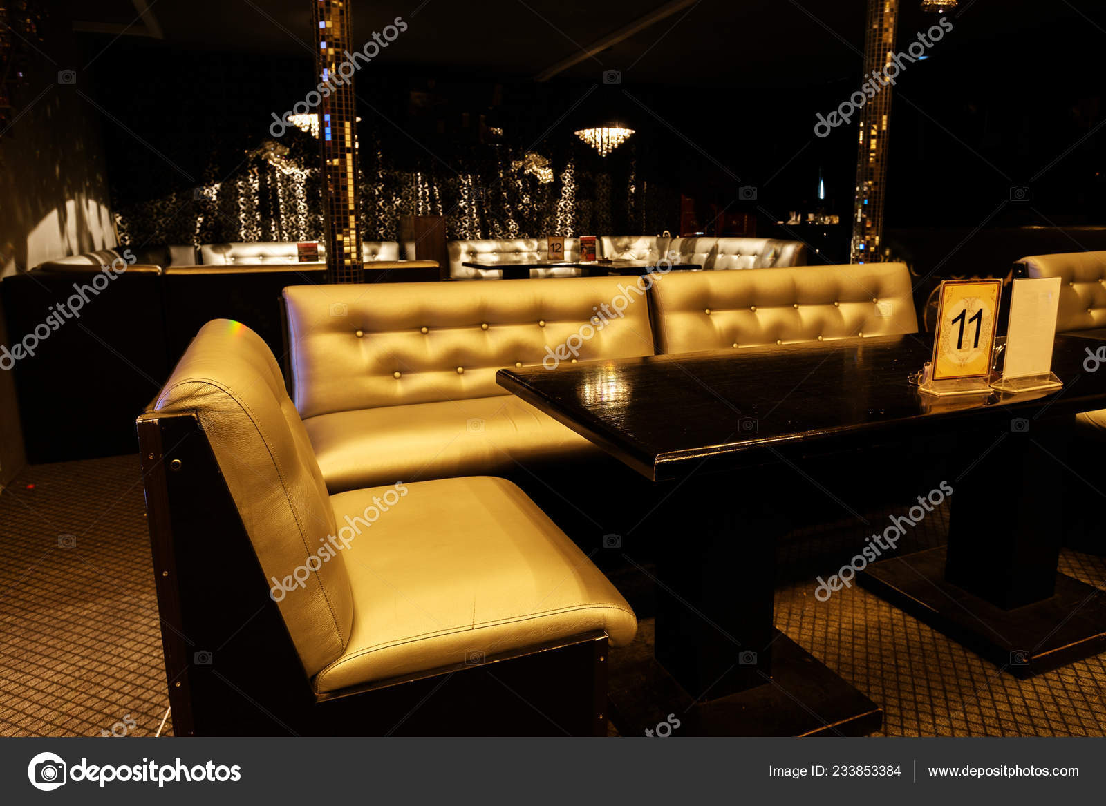 Intimate Interior Luxury Nightclub Restaurant Concept