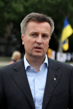 Odessa, Ukrayna - 2 Haziran 2011: Ukrayna Valentyn Nalyvaychenko güvenlik servisi başkanı Odessa güvenlik kurumları ile resmi toplantı tutan