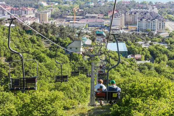 Rusia Gelendzhik Territorio Krasnodar Mayo 2018 Descenso Teleférico Del Parque — Foto de Stock