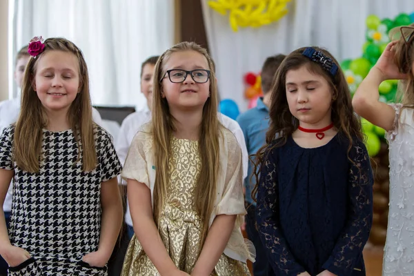 Odessa Ukraine Março 2018 Crianças Apresentam Concerto Escola Primária Criatividade — Fotografia de Stock