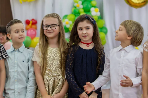 Oděsa Ukrajina Března 2018 Děti Vystoupení Koncertě Základní Škole Dětský — Stock fotografie