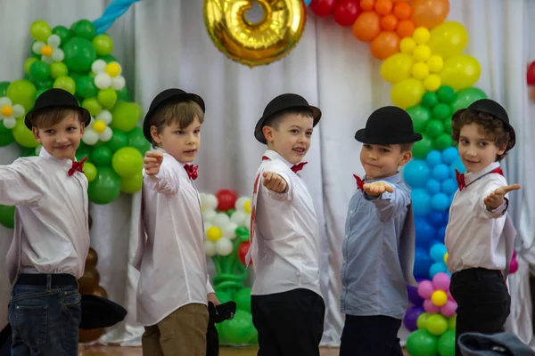 Одесса Украина Марта 2018 Года Дети Выступают Концертах Начальной Школе — стоковое фото