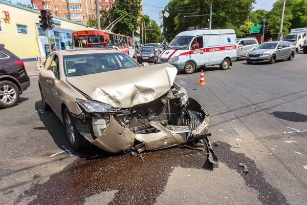 Odessa Oekraïne Juni 2018 Auto Crash Ongeluk Straat Beschadigde Auto — Stockfoto