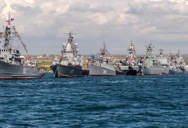 Mayıs 2015 Deniz Geçidi Savaş Gemileri Rus Karadeniz Filosu Büyük — Stok fotoğraf