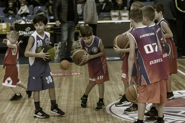 Odessa Ucrânia Dezembro 2018 Crianças Pequenas Jogam Basquete Participam Competições — Fotografia de Stock