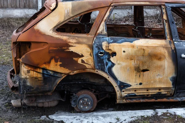 Leégett Autó Felgyújtották Parkoló Autók Bandit Háborúk Megsemmisítés Tűz Gép — Stock Fotó