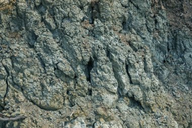 Mavi kil jeolojik birikintisi. Mavi kil nadir bulunan doğal bir kozmetiktir. Elmas depozitosunun bir işareti olan mavi kil elmas kimberlit boruyla ilişkilidir. Doğal jeolojik zenginlik