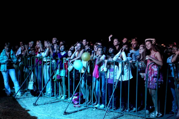 Odessa Ukraine Août 2011 Crowd Publié Sur Concert Rock Plein — Photo