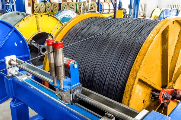 Fragmento Dentro Una Planta Moderna Que Produce Cables Eléctricos Potencia —  Fotos de Stock