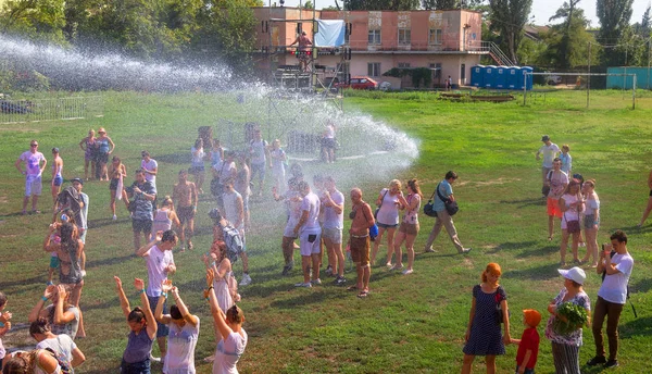 Odessa Ukraine Août 2017 Les Jeunes Garçons Filles Amusent Pendant — Photo