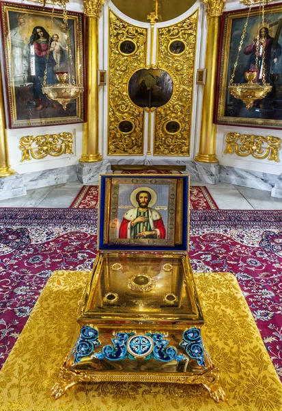 Odessa Ucrania Interior Iglesia Ortodoxa Altar Iconostasis Hermosos Arcos Arquitectónicos —  Fotos de Stock