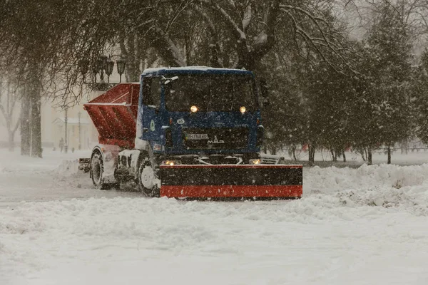 Odessa Ukraina Januari 2018 Starkt Snöfall Cyklonen Stadens Gator Vinter — Stockfoto