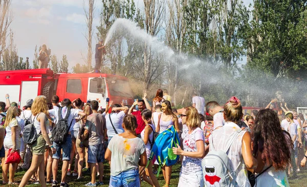 Odessa Ukraine Août 2017 Les Jeunes Garçons Filles Amusent Pendant — Photo