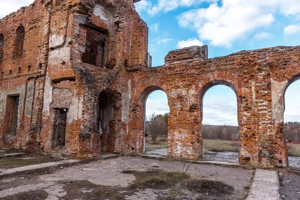Ruinas Antiguo Castillo Terrateniente Tereshchenko Zhitomir Ucrania Hermoso Castillo Viejo — Foto de Stock