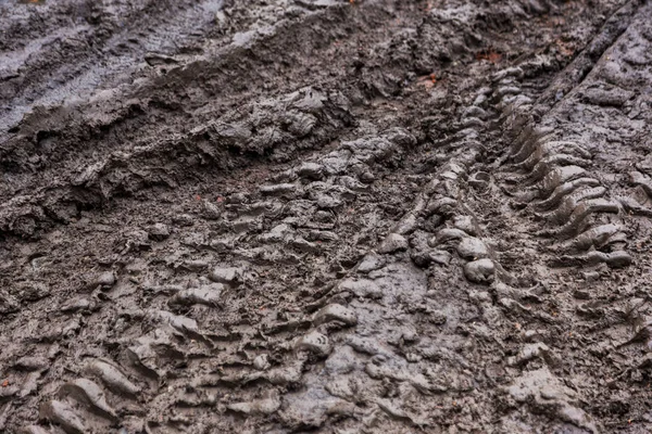 Impronta Scivolosa Sporca Pneumatici Auto Sull Argilla Strada Ruote Sterrato — Foto Stock