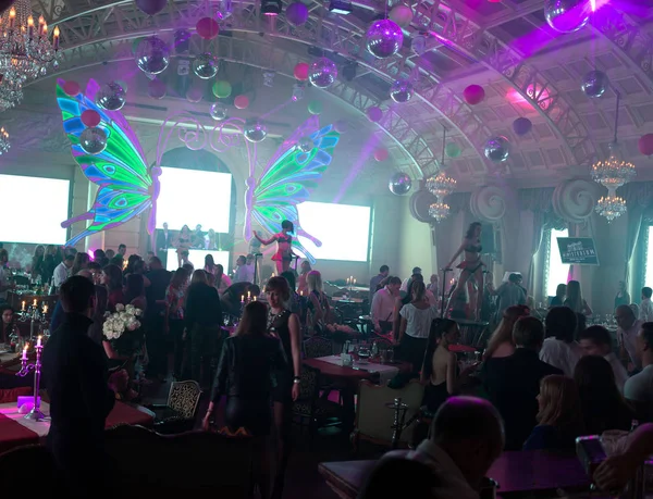 Odessa April Nachtclub Try Out Nieuwe Moderne Lichtshow Aan Vooravond — Stockfoto