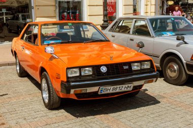 Odessa, Ukrayna 16 Ağustos 2017: Araçların benzersiz modelleri benzersiz, efsanevi vintage retro otomobil oto toplayıcıları sergisinde geleneksel sergi gösterilir. Retro Vintage Otomobil Fuarı