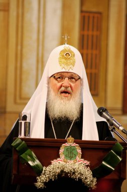 Odessa, Ukrayna, Patrik, tüm Rusya Kirill onur kutlamalarda yıldönümü Rusya vaftiz - 20 Temmuz 2010 itibariyle: Patrik Kirill Ulusal opera binası içinde Ukrayna halkının mübarek