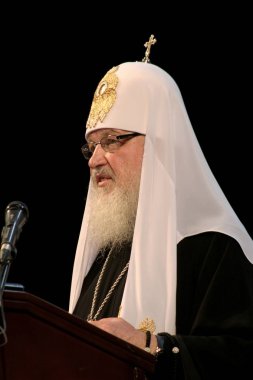 Odessa, Ukrayna, Patrik, tüm Rusya Kirill onur kutlamalarda yıldönümü Rusya vaftiz - 20 Temmuz 2010 itibariyle: Patrik Kirill Ulusal opera binası içinde Ukrayna halkının mübarek