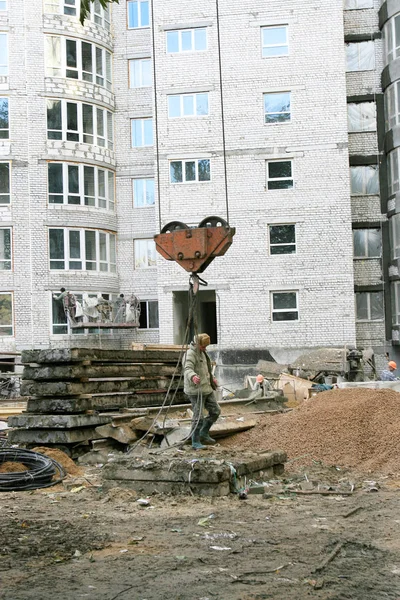 Odessa Ukraina December 2007 Arbetare Konstruktion Webbplats Höghus Preliminära Byggnationen — Stockfoto