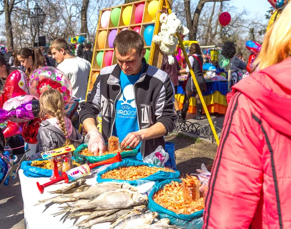 Odessa Ukraina Kwietnia Ludzie Obchodzą Humoru Odessie Kwietnia 2013 Roku — Zdjęcie stockowe