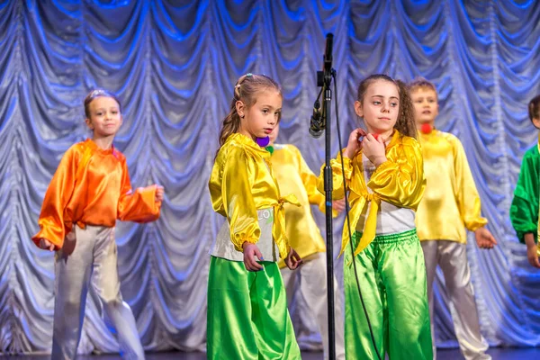 Odessa Ukraine December 2015 Children Musical Groups Singing Dancing Stage — Stock Photo, Image