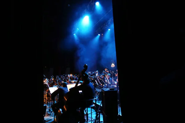 Odessa Ukraina Sierpień 2018 Muzyczne Show Wiele Symphony Orchestra Scenie — Zdjęcie stockowe