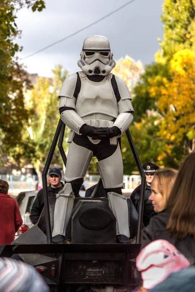 Odessa Ukraine October 2015 Darth Vader Stormtroopers Just Communicate Humans — Stock Photo, Image