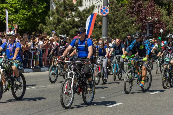 Новоросійська Росія Травня 2018 Першотравнева Демонстрація Мир Робота Травня Дитячий — стокове фото