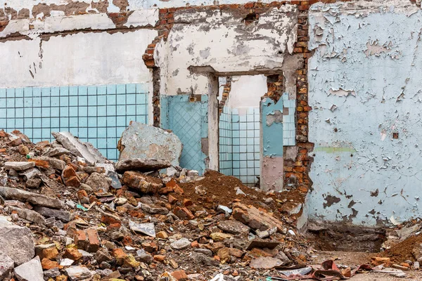 Lanskap Dengan Reruntuhan Bangunan Pabrik Industri Tua Bagian Dalam Sebuah — Stok Foto